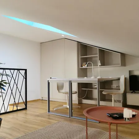 Rainbow Apartment, Koper